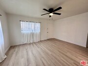 Photo - 1540 W 60th St Unit 2