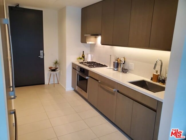 Photo - 889 Francisco St Unit 3505