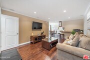 Photo - 525 N Sycamore Ave Unit 419