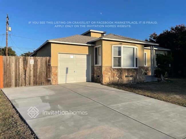 Building Photo - 1118 S Exmoor Ave