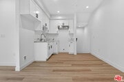 Photo - 11446 Oxnard St Unit 3
