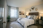 Photo - River Oaks Apartments