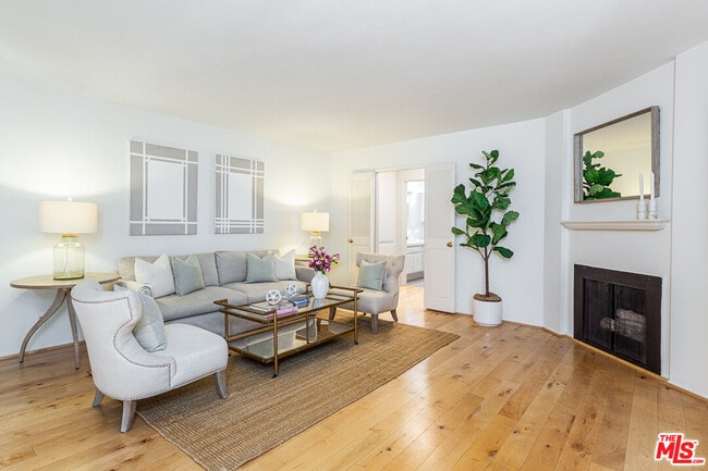 Photo - 914 Lincoln Blvd Unit 207