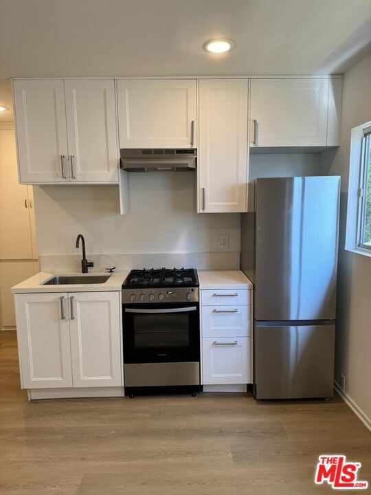 Photo - 11938 Goshen Ave Unit 10