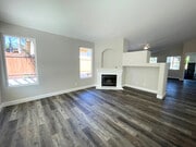 Photo - 1249 Bernardo Ave