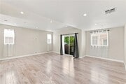 Photo - 15340 Lassen St
