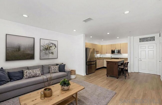 Photo - 525 Eleventh Ave Unit 1203