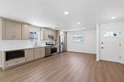 Photo - 13871 Ward St