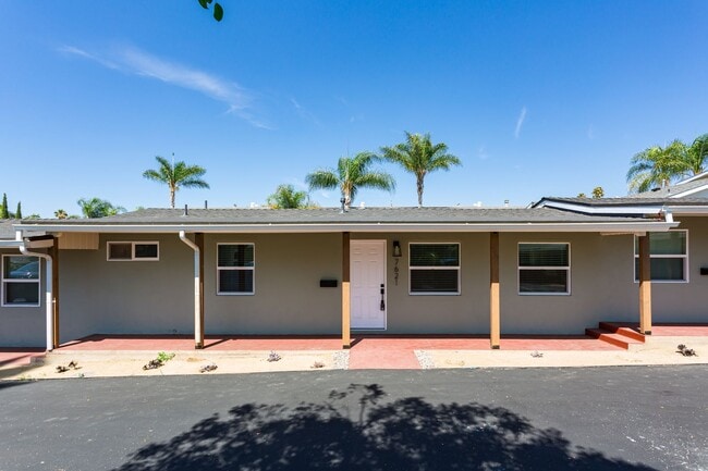 COMING SOON!! Amazing Renovated 1-BR Unit ... - COMING SOON!! Amazing Renovated 1-BR Apartment Unit ... Unit 7621