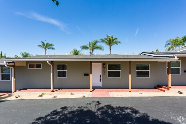 Building Photo - COMING SOON!! Amazing Renovated 1-BR Unit 7621 Rental