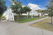 Photo - 3314 Rowena Ave Unit 3314 - 3