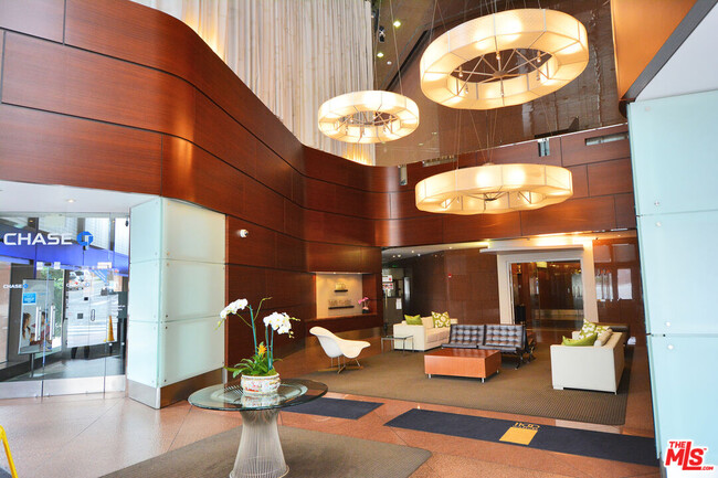 Photo - 1100 Wilshire Blvd Unit 2703