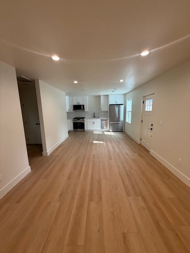 Photo - BRAND NEW 2 BEDROOM / 1 BATHROOM ADU READY TO BE MOVED IN