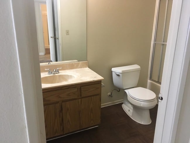 Bathroom - 24314 Newhall Ave Unit 202