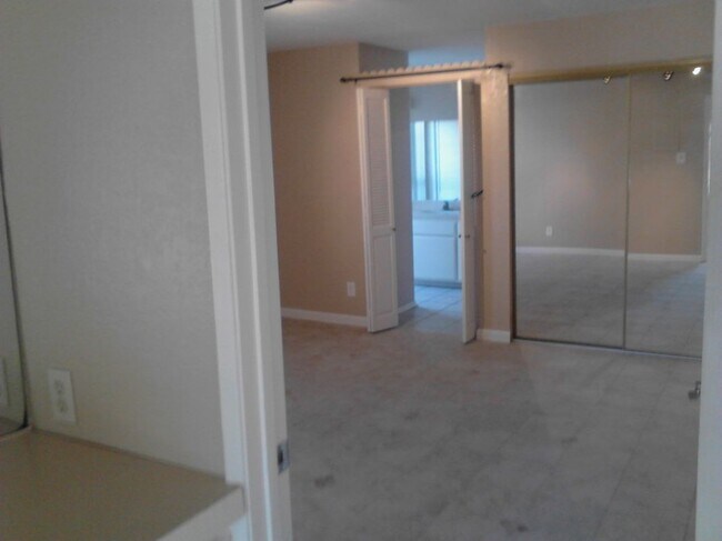 Photo - 101 W Olive Ave