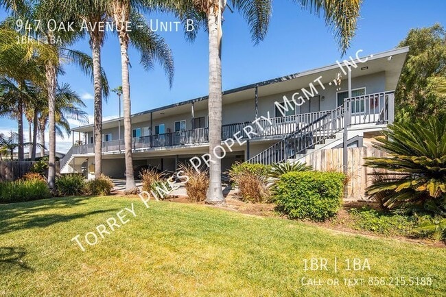 Building Photo - 947 Oak Ave Unit B