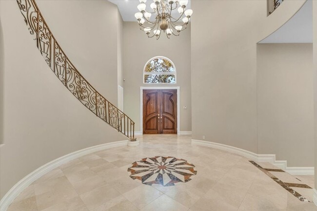 Photo - 5150 Teesdale Ave