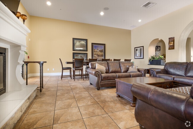 Community Center - Vista Del Sol