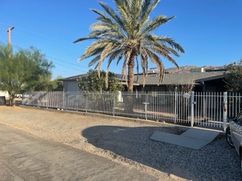 Building Photo - 6395 Mojave Ave Unit Mojave 4-plex