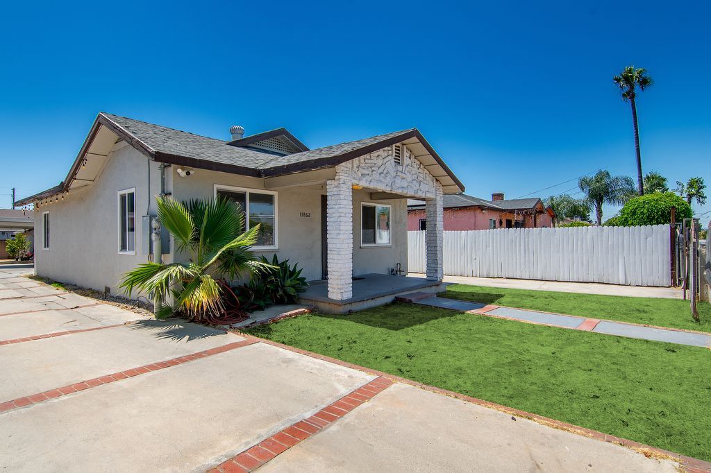 Photo - 11862 Art St House