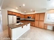 Photo - Beautiful Executive home located in the Ra...