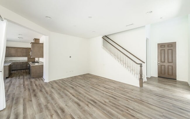 Photo - 48 Castellana