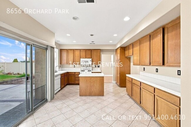 Photo - 8656 Orchard Park Dr