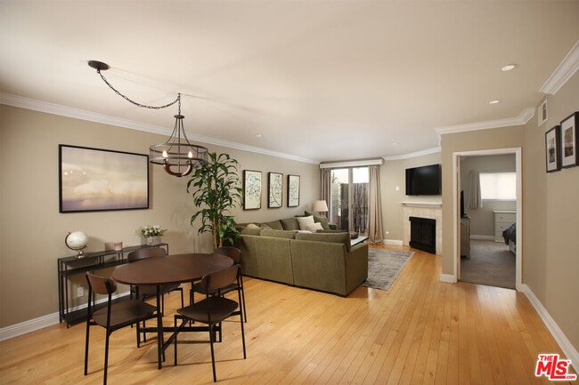 Photo - 1000 S Westgate Ave Unit 212