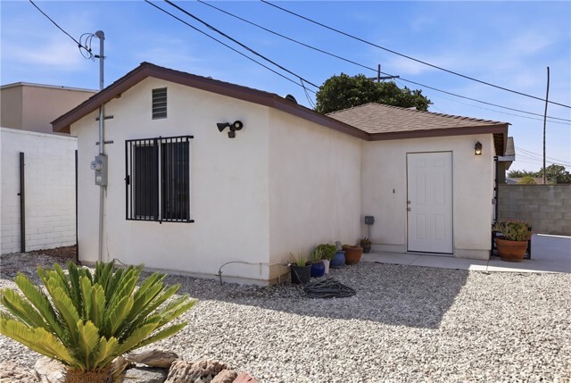 Building Photo - 10646 S Wilton Pl
