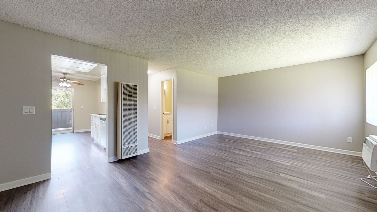 3D Tour - San Dimas Village