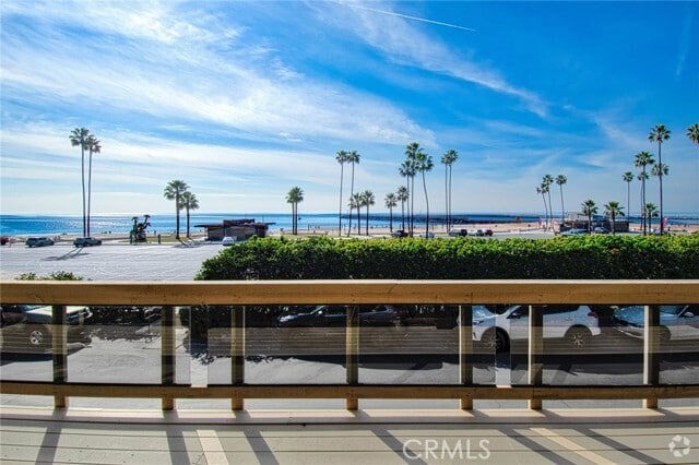 Building Photo - 3024 Breakers Dr Rental