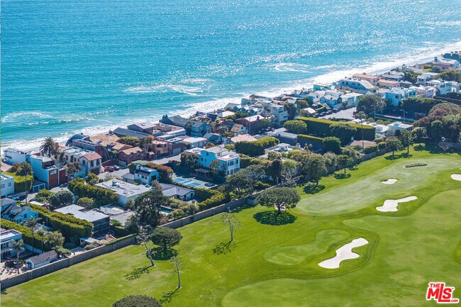 Photo - 23515 Malibu Colony Rd