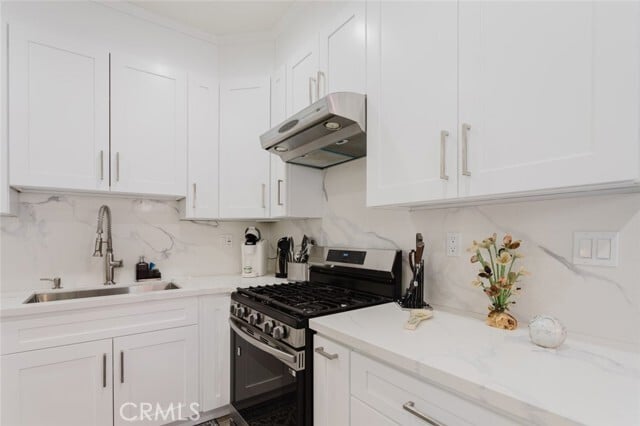 Photo - 16713 Devonshire St