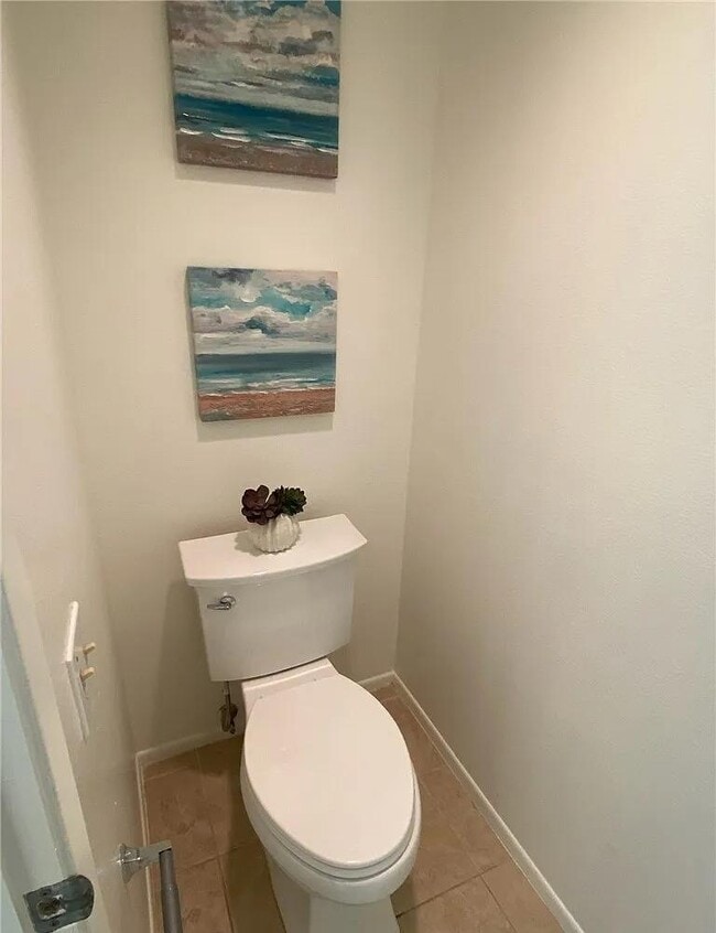 Photo - 4852 Tiara Dr