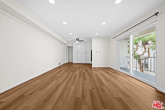 Photo - 1206 S Holt Ave Unit 2