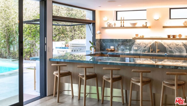 Photo - 606 N Ardmore Ave