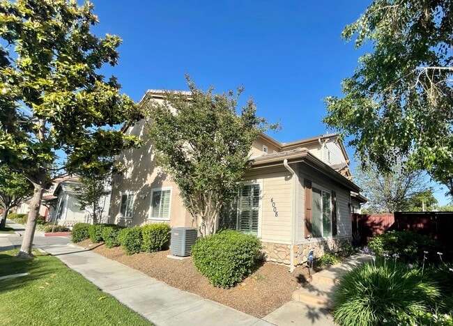 Photo - Glenwood, Riverside Gated Community