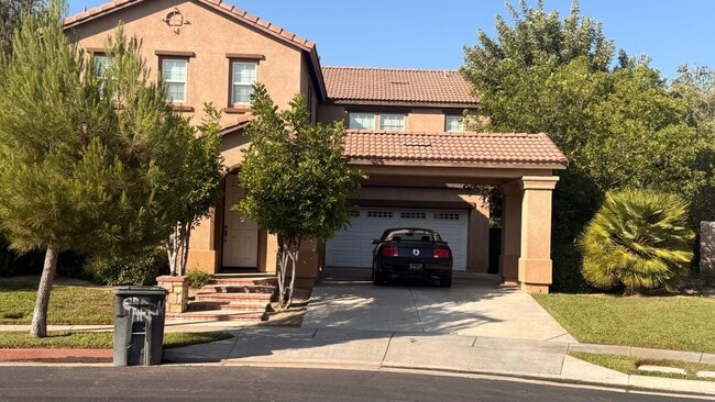 Photo - 1410 Butterfly Ct House