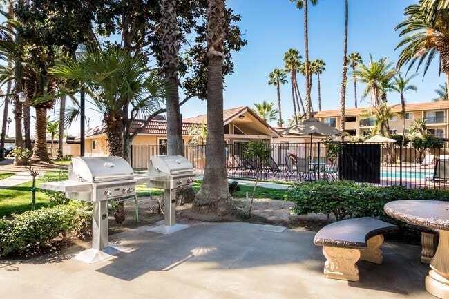 Photo - Casa Grande Apartments