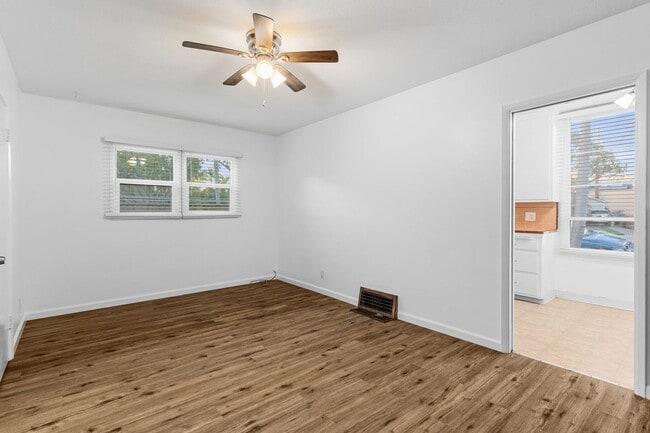 Photo - 3312 2nd St Unit 03