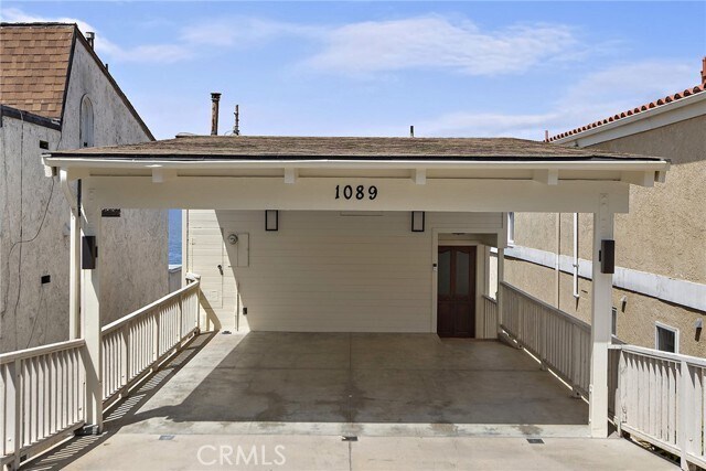 Photo - 1089 Baja St