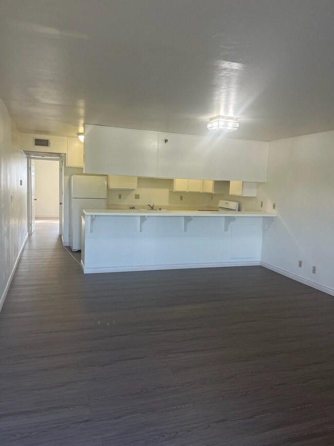 Photo - 1905 Cedar St