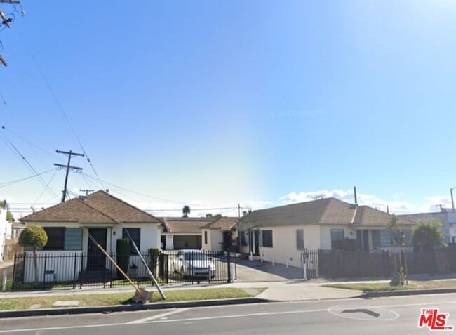 Photo - 8472 Main St Unit 8476 1/2