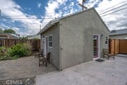 Photo - 5940 Simpson Ave