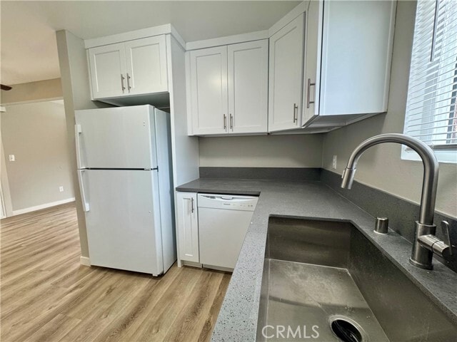 Photo - 7631 Ellis Ave Unit B