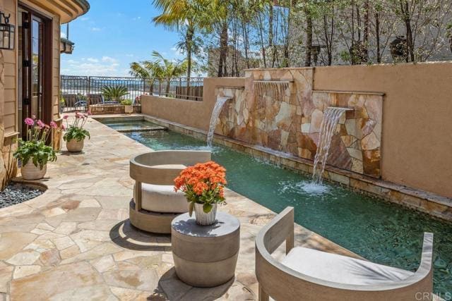 Photo - 105 Via De La Valle