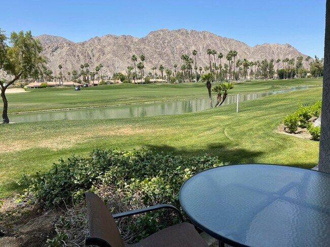 Photo - 55523 Oak-Hill