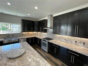 Photo - 17358 Martha St