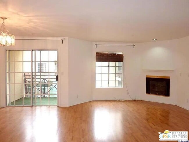 Photo - 1131 Campbell St Unit 212