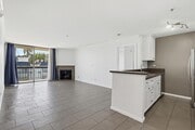 Photo - 7320 Hawthorn Ave Unit #203